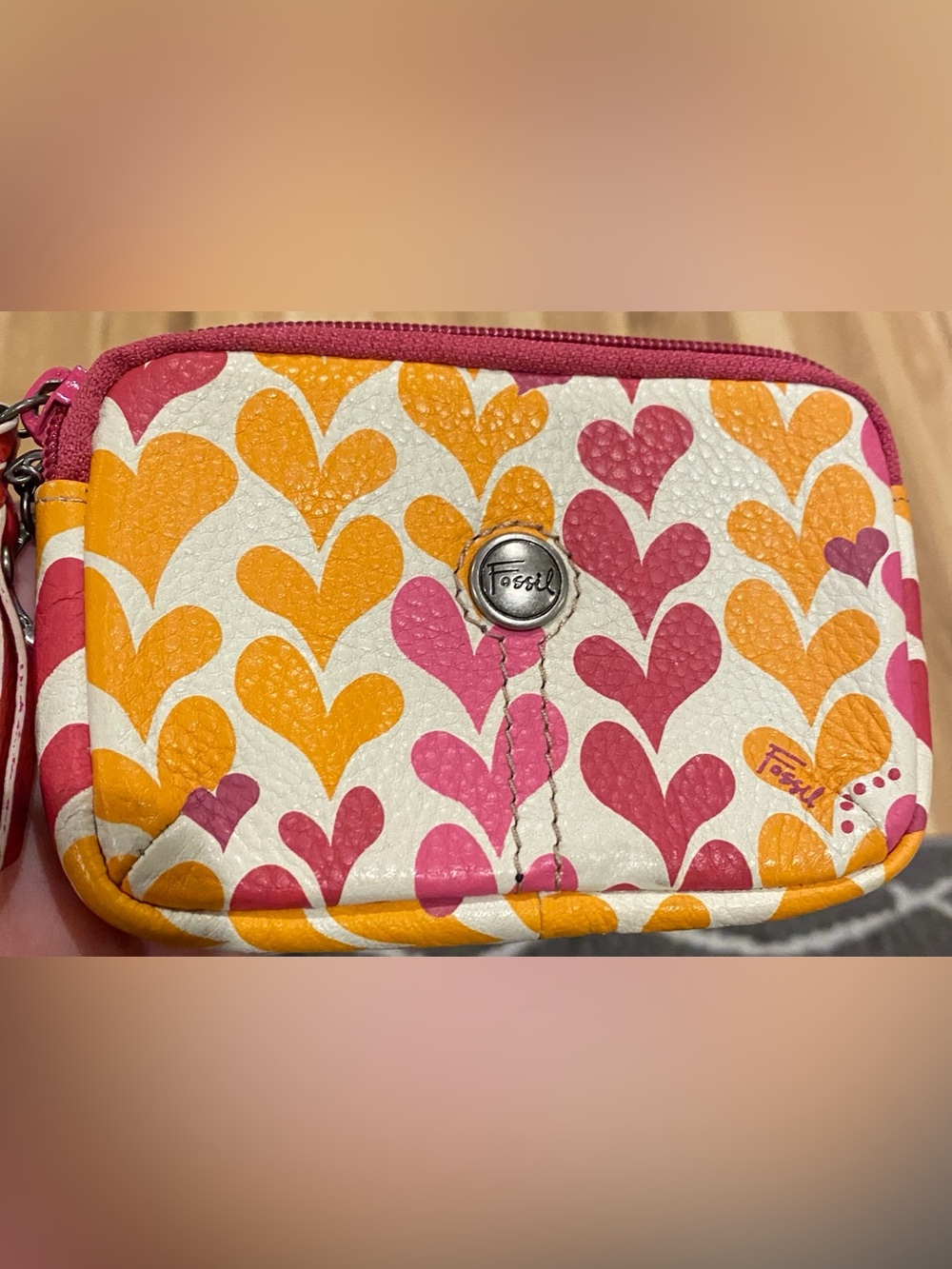 Fossil Pink & Orange Heart Print Coin Pouch. Adorable! GUC MSRP $45